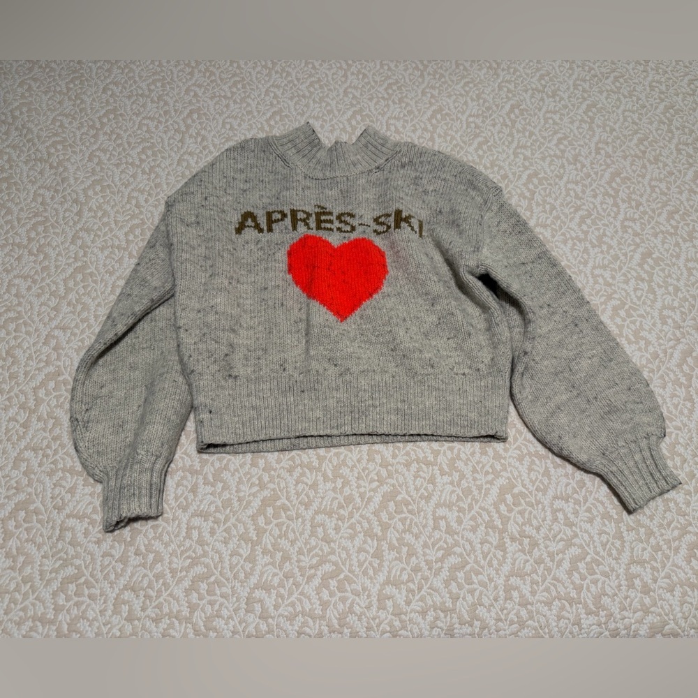 Women’s American Eagle Gray Après-Ski Sweater with Red Heart